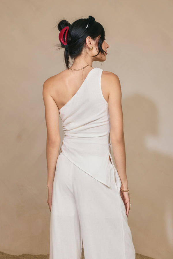 Veda White Top