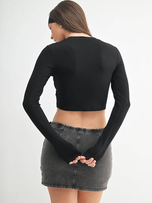 Long-Sleeved Cropped Athleisure Top