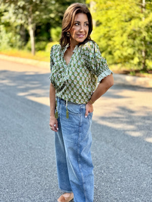 Charming Top - Olive