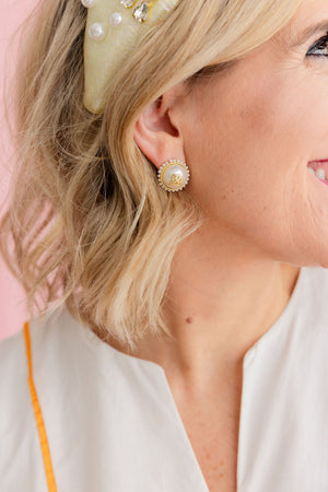 BC Pearl Button Studs