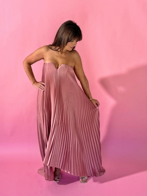 Exceptionally Elegant Pleated Maxi Dress