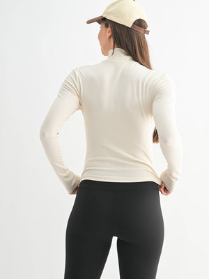 Essential Turtleneck - Natural
